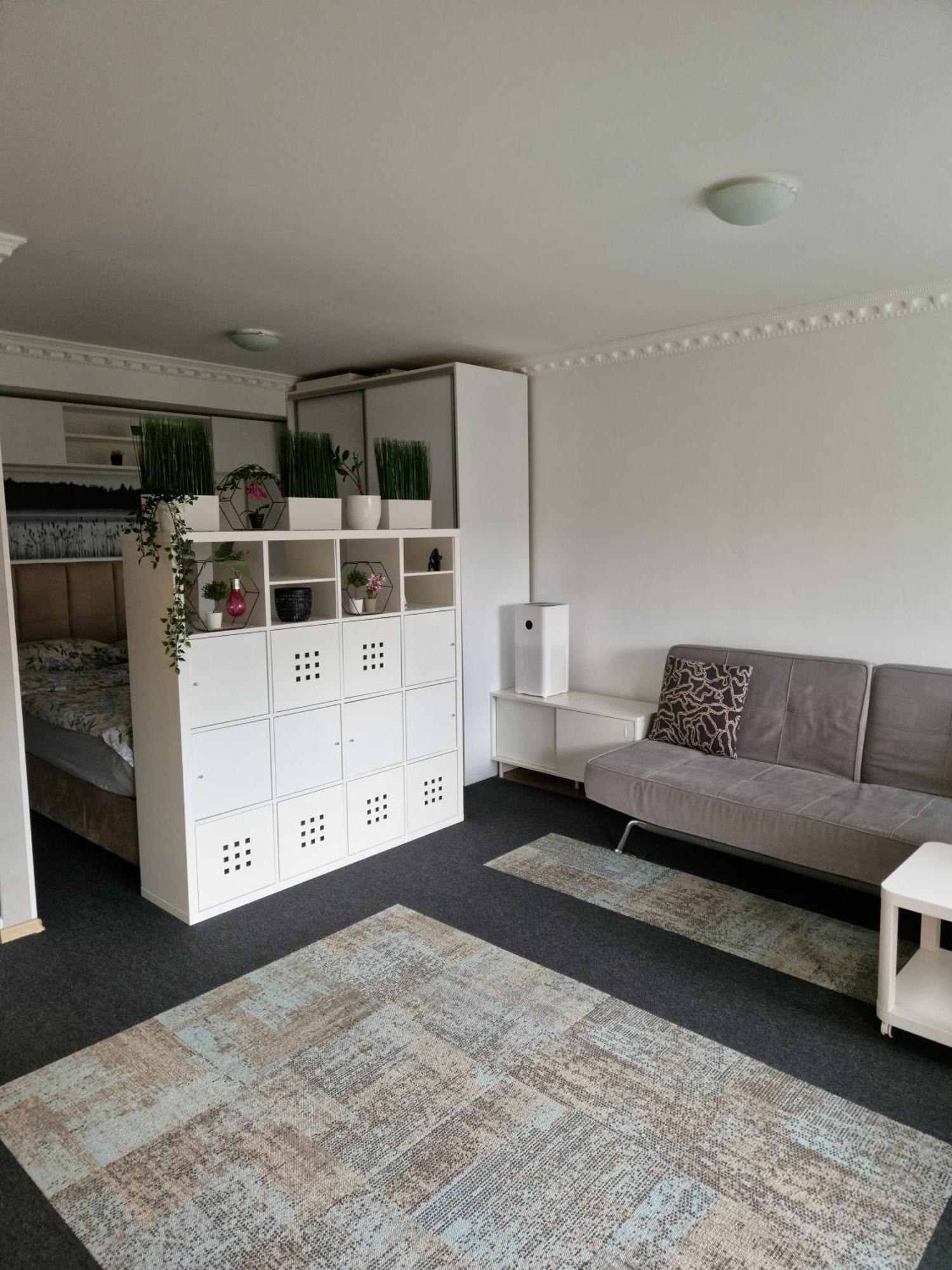 Apartament In Otopeni Eksteriør billede